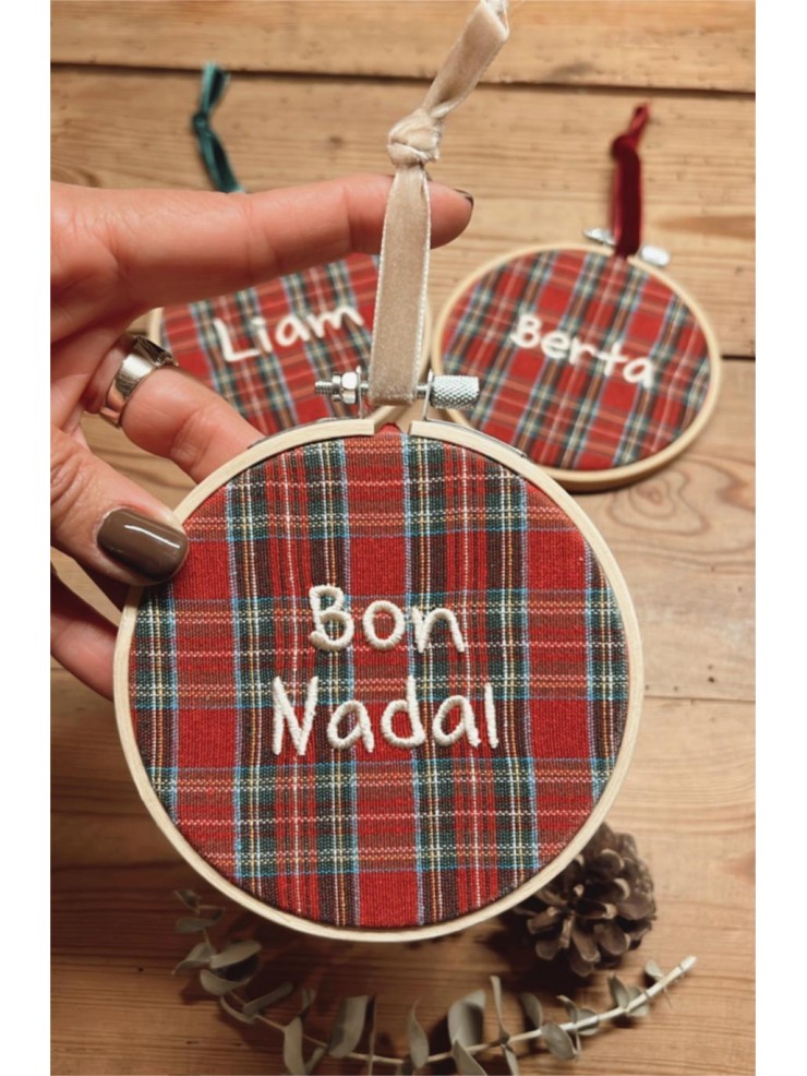 BASTIDOR  NAVIDEÑO BORDADO